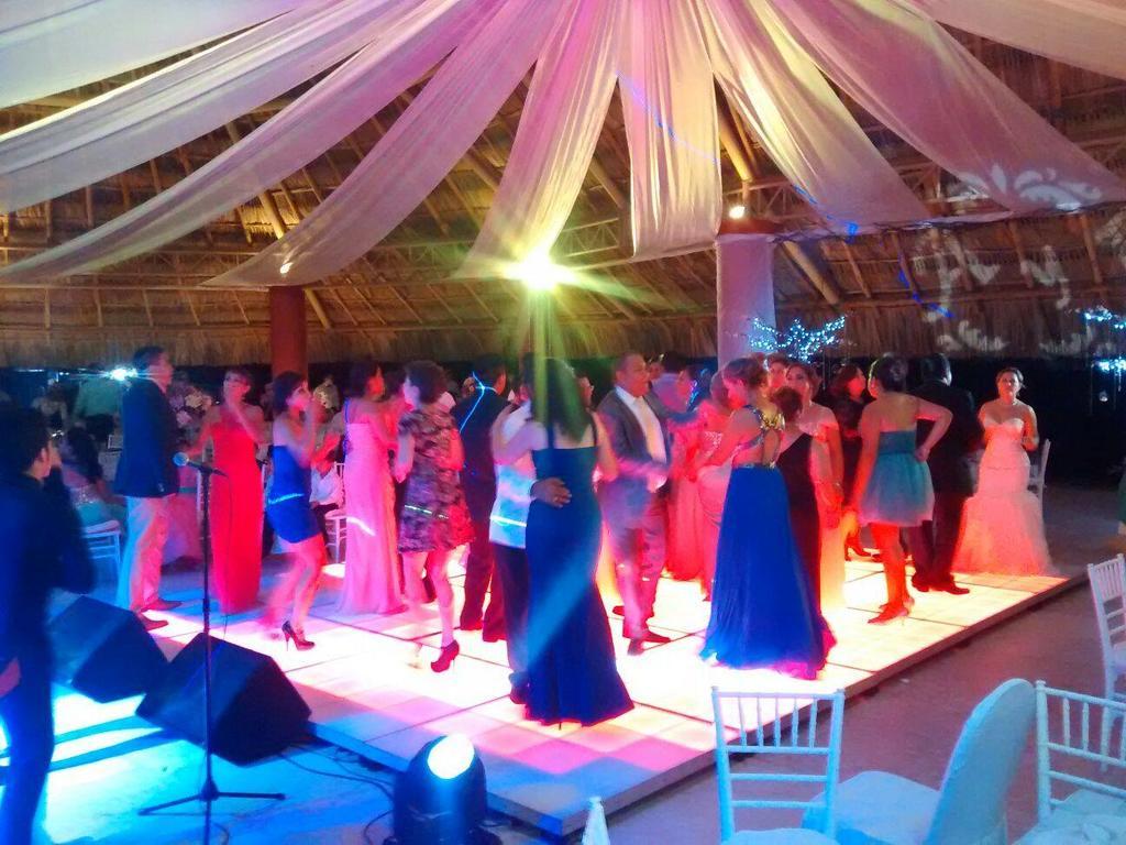 Hotel Terranova Coatzacoalcos Dış mekan fotoğraf A dance floor