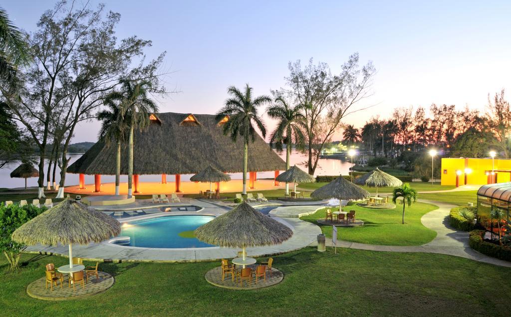 Hotel Terranova Coatzacoalcos Dış mekan fotoğraf The Ranch Club